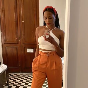 Meet your Posher, Temi